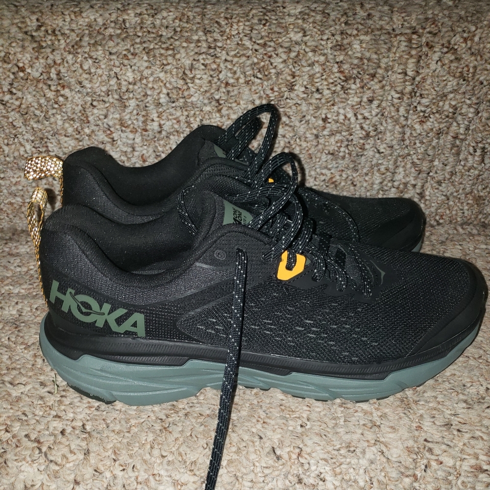 Hoka One One Challenger ATR 6 mens 9